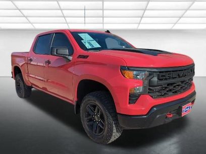 Certified 2024 Chevrolet Silverado 1500 Custom Trail Boss w/ LPO, Dark Essentials Package