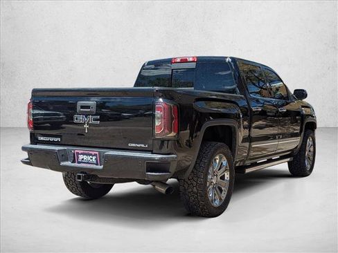 Used 2017 GMC Sierra 1500 Denali w/ Denali Ultimate Package AWD/4WD image 5