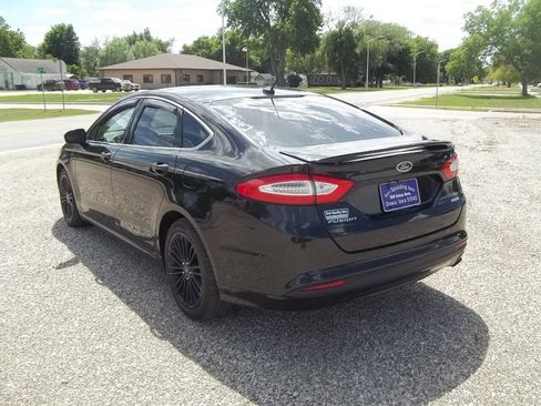 Used 2014 Ford Fusion SE w/ Equipment Group 202A FWD image 6