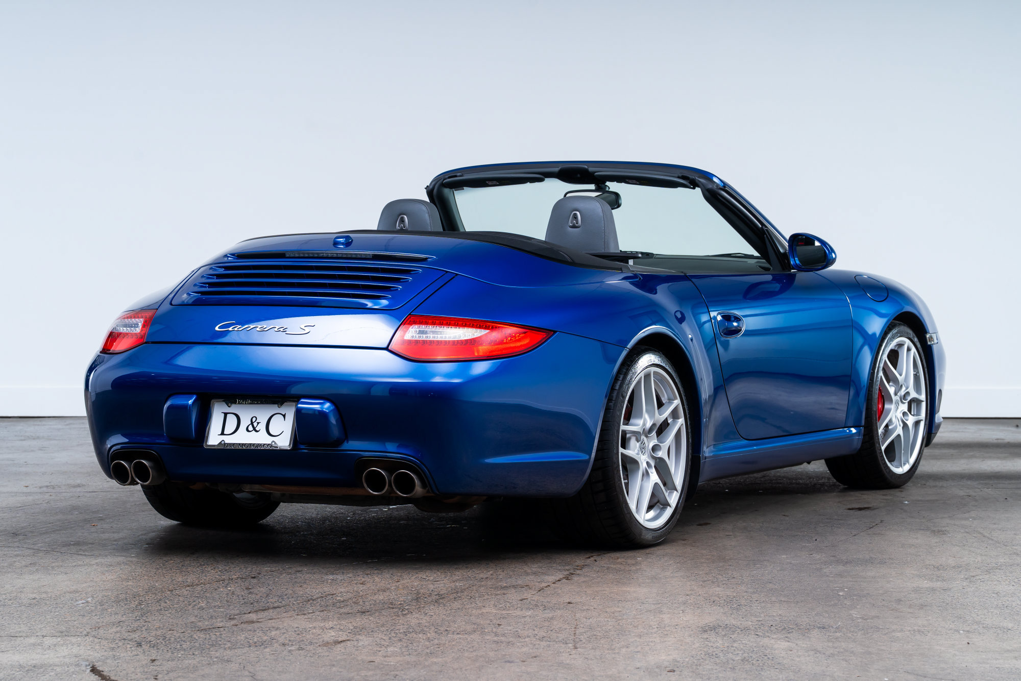 Used 2009 Porsche 911 Carrera S RWD image 8