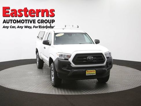 Used 2020 Toyota Tacoma SR RWD image 48
