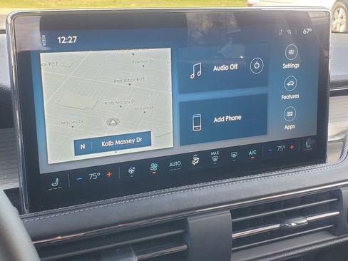 Used 2024 Lincoln Corsair AWD w/ Equipment Group 101A image 18