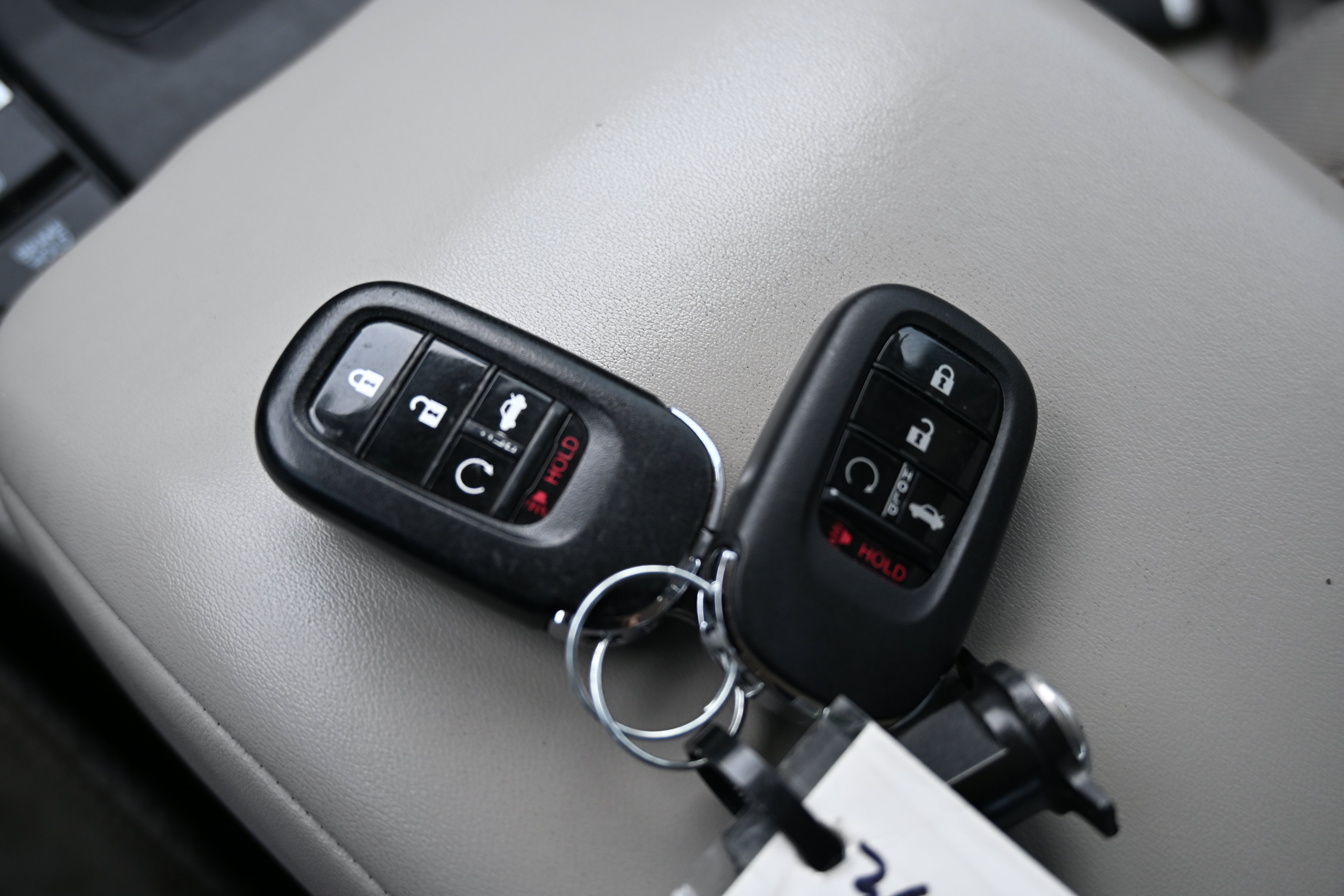 Certified 2025 Honda Accord SE image 30