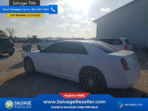 Used 2014 Chrysler 300 S w/ Light Group AWD/4WD image 3