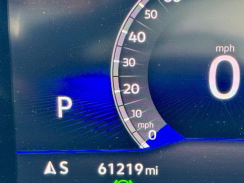 Used 2023 Volkswagen Taos SE image 18