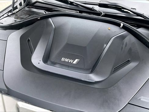 Used 2023 BMW i4 eDrive35 w/ Premium Package RWD image 31