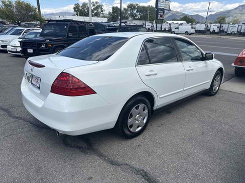 Used 2006 Honda Accord LX image 5