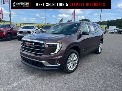Used 2024 GMC Acadia Elevation w/ Luxury Package AWD/4WD image 1
