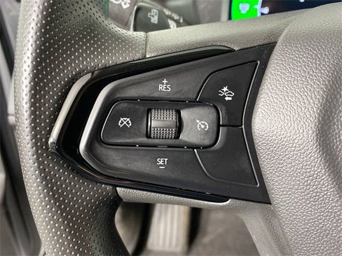 Used 2023 Chevrolet Bolt EUV LT w/ Driver Confidence Package image 19