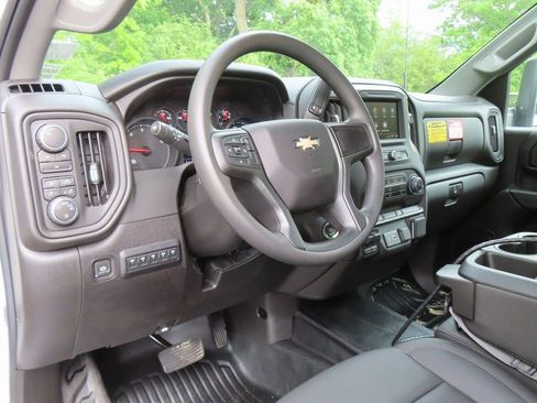 New 2025 Chevrolet Silverado 3500 W/T w/ WT Convenience Package AWD/4WD image 20