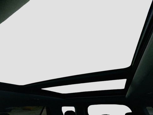 Used 2022 Ford Explorer Limited w/ Hybrid Equipment Group 310A image 18