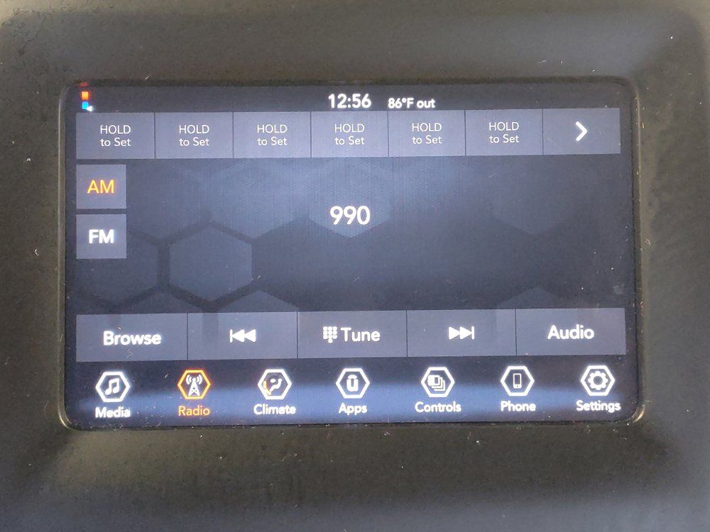 Used 2021 Jeep Cherokee Latitude FWD image 25