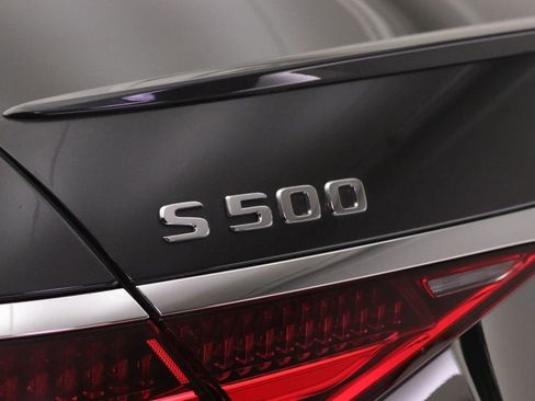 Certified 2023 Mercedes-Benz S 500 4MATIC image 22