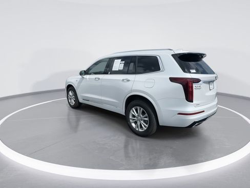 Used 2024 Cadillac XT6 Luxury w/ LPO, Floor Liner Package AWD/4WD image 6