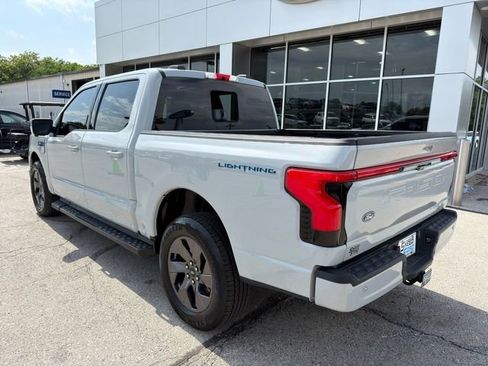 Used 2024 Ford F150 Lightning Lariat AWD/4WD image 5