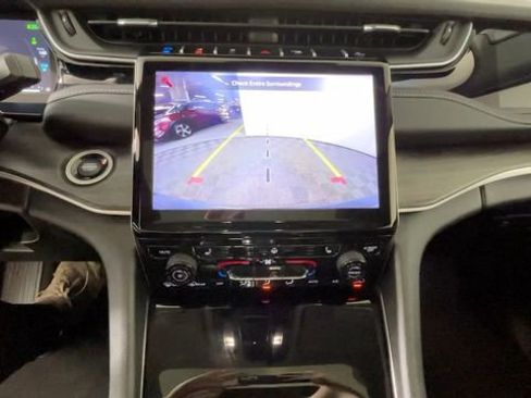 Used 2023 Jeep Grand Cherokee 4WD 4xe w/ MOPAR Finishing Package image 32