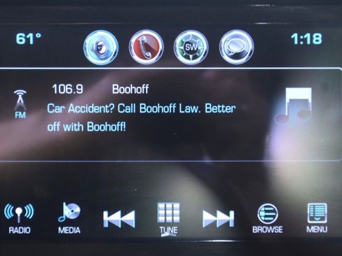 Used 2018 Chevrolet Traverse LT AWD/4WD image 16