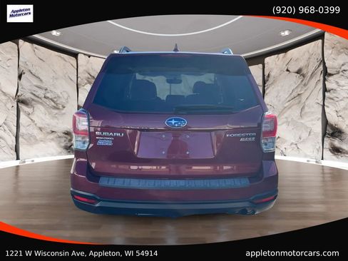 Used 2017 Subaru Forester 2.5i Premium w/ All-Weather Package AWD/4WD image 6