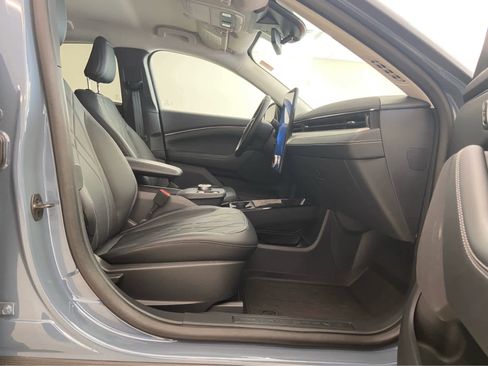 Used 2023 Ford Mustang Mach-E Select image 19