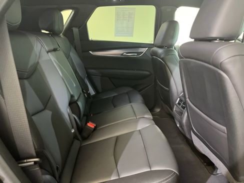 Used 2023 Cadillac XT5 Luxury AWD/4WD image 10