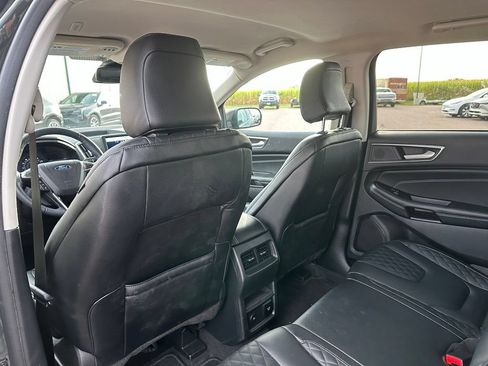 Used 2024 Ford Edge Titanium AWD/4WD image 23
