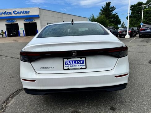 New 2025 Honda Accord SE image 5