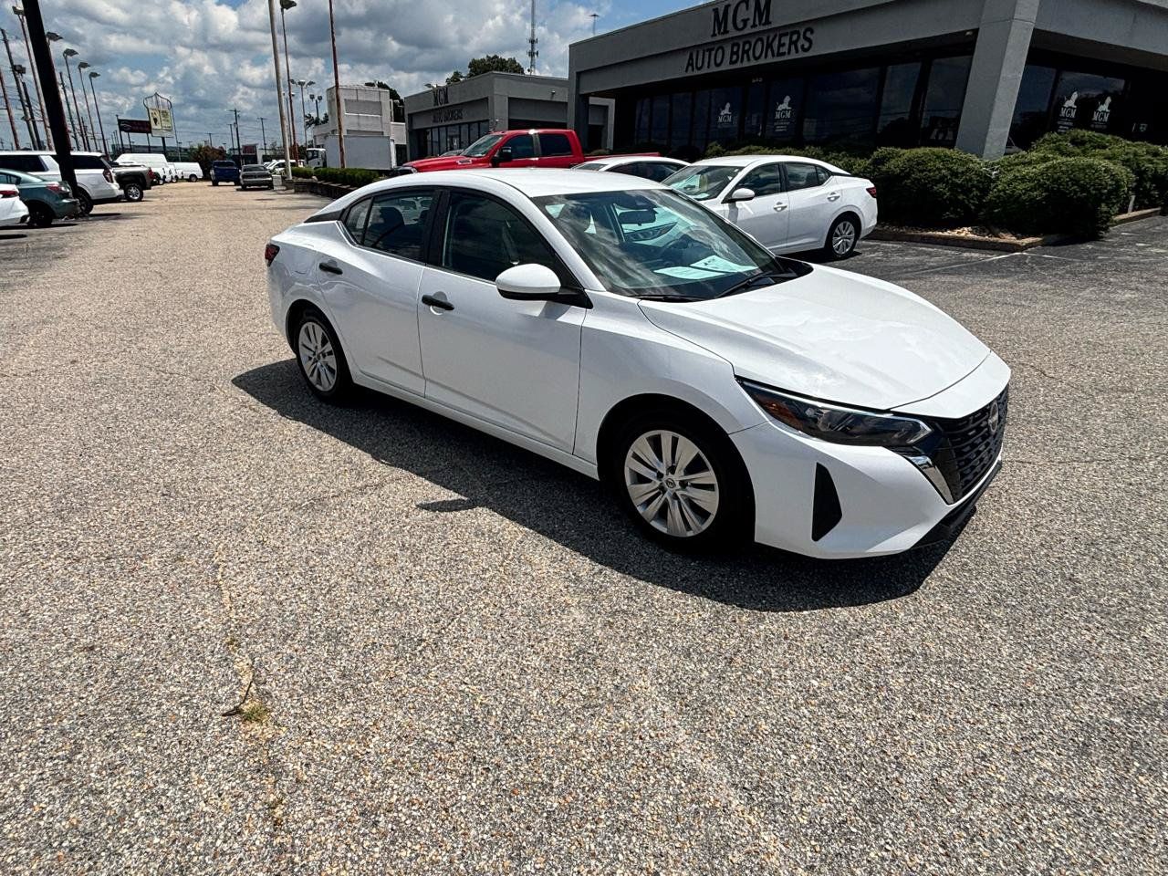 Used 2024 Nissan Sentra S FWD image 48