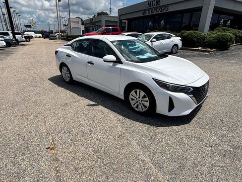 Used 2024 Nissan Sentra S FWD image 48