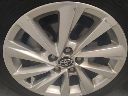 Used 2023 Toyota Camry LE FWD image 31