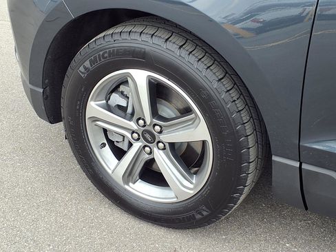 Used 2023 Ford Edge SEL w/ Convenience Package image 29