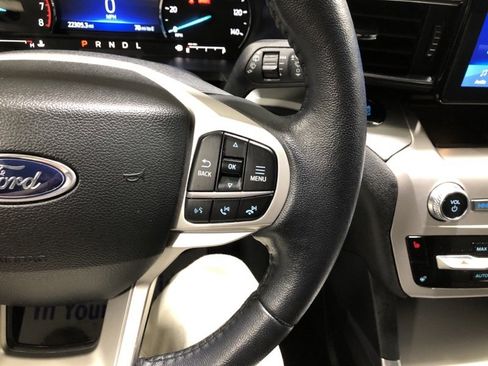 Used 2023 Ford Explorer XLT w/ Equipment Group 202A image 27