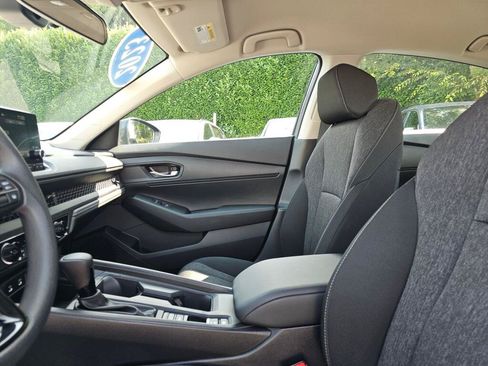 Certified 2023 Honda Accord LX image 25