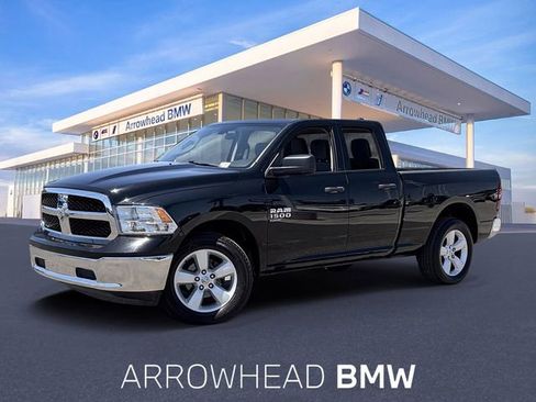 Used 2024 RAM 1500 Classic SLT AWD/4WD image 1