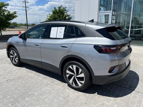Certified 2023 Volkswagen ID.4 Pro AWD/4WD image 4