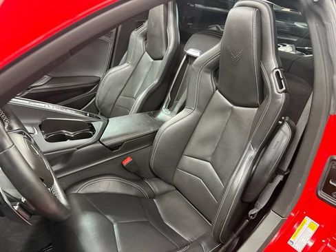 Used 2021 Chevrolet Corvette Stingray Coupe w/ Battery Protection Package RWD image 13
