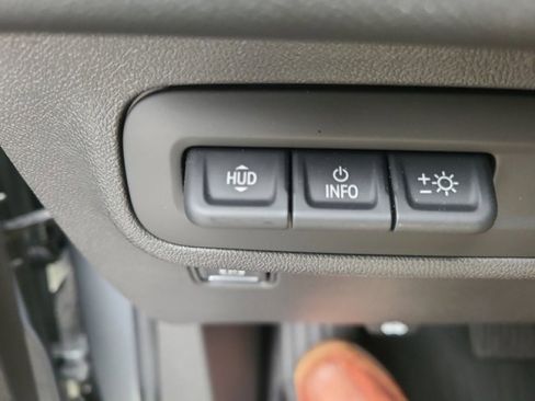 Used 2023 GMC Terrain AT4 w/ Tech Package image 28