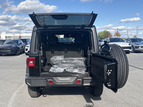 New 2026 Jeep Wrangler Sport S AWD/4WD image 11
