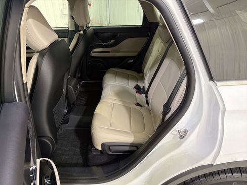 New 2026 Lincoln Corsair Premiere image 24