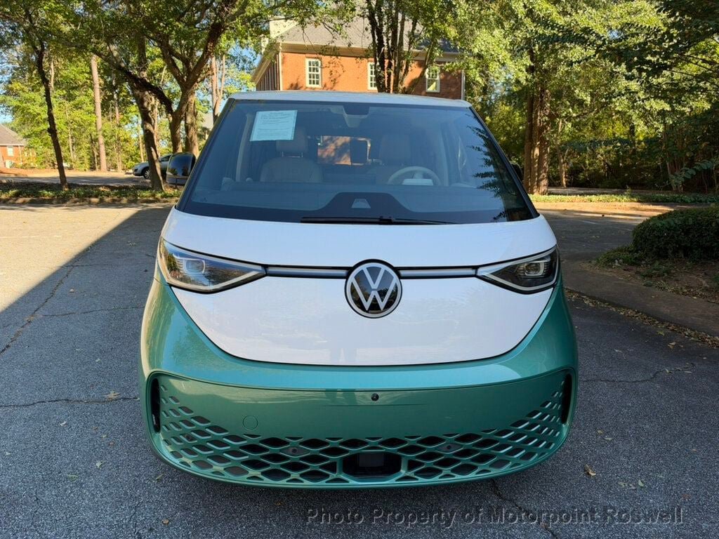 Used 2025 Volkswagen ID. Buzz 1st Edition AWD/4WD image 2