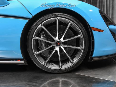 Used 2018 McLaren 570S Spider RWD image 57