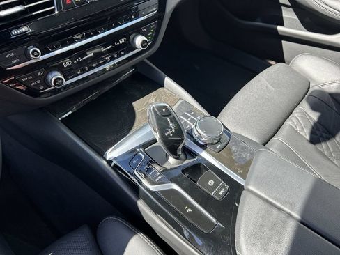 Used 2023 BMW 540i xDrive w/ Convenience Package AWD/4WD image 22