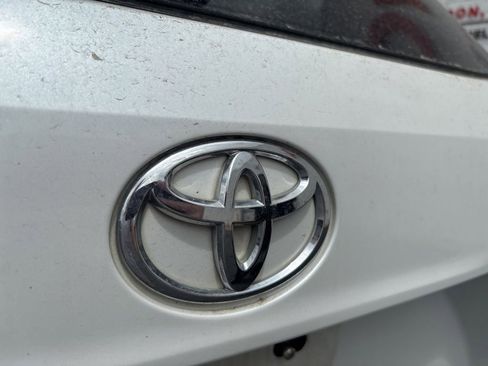 Used 2022 Toyota Highlander Limited FWD image 39