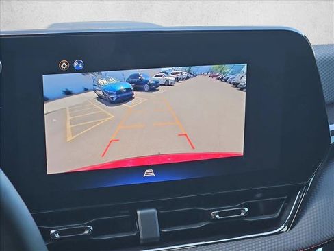 Certified 2026 Chevrolet Equinox RS FWD image 19