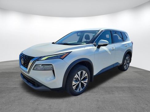 Used 2022 Nissan Rogue SV AWD/4WD image 3