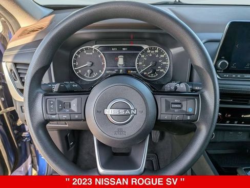Used 2023 Nissan Rogue SV AWD/4WD image 18