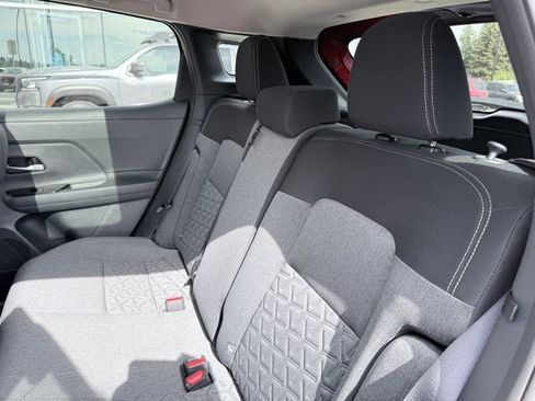 Used 2026 Nissan Kicks SV w/ SV Premium Package FWD image 18