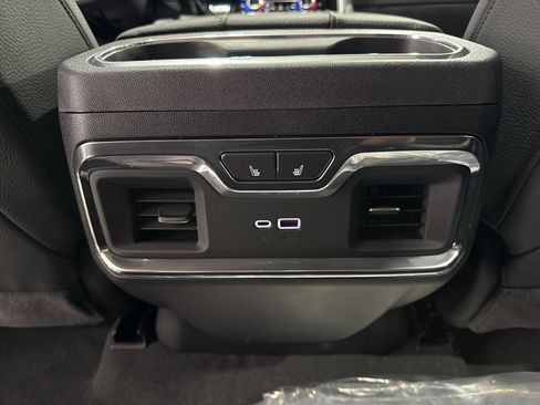 New 2026 GMC Sierra 3500 Denali w/ Denali Reserve Package image 42