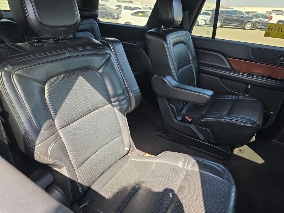 Used 2021 Lincoln Navigator Reserve RWD image 6