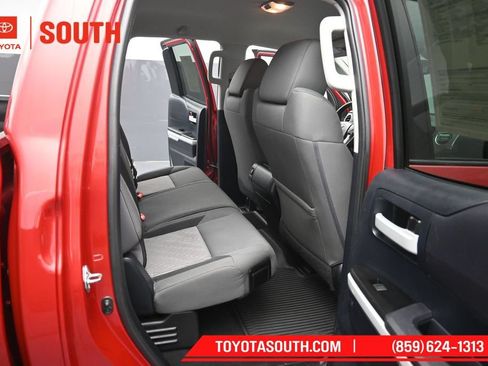 Used 2014 Toyota Tundra SR5 w/ SR5 Upgrade Package AWD/4WD image 29