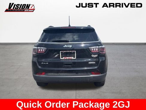 Used 2022 Jeep Compass Latitude w/ Convenience Group AWD/4WD image 7